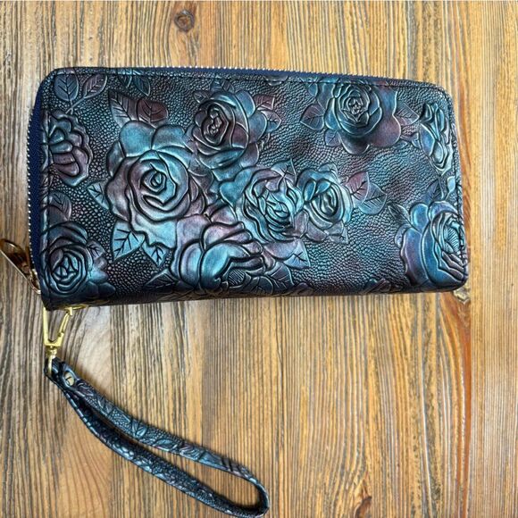 Vintage Style Floral Embossed Black Blue and Burgundy Women's Faux Clutch NWOT - Picture 11 of 12